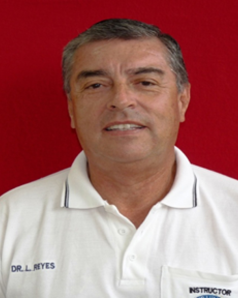 Dr. Luis Reyes Coloma